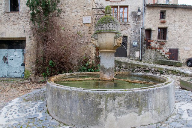 0206 Vaison la Romaine.jpg - SONY DSC